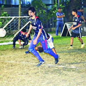 Football TK. 5,000